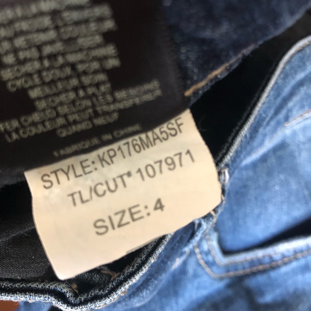 Kut From The Kloth Catherine Boyfriend Jeans - Picture 4 of 8